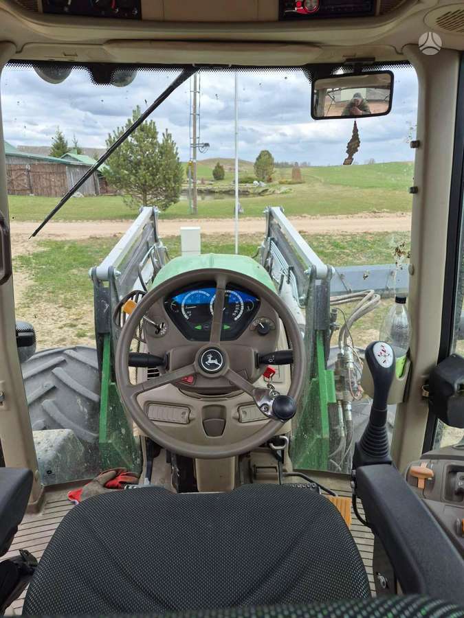 John Deere 7430, tractors