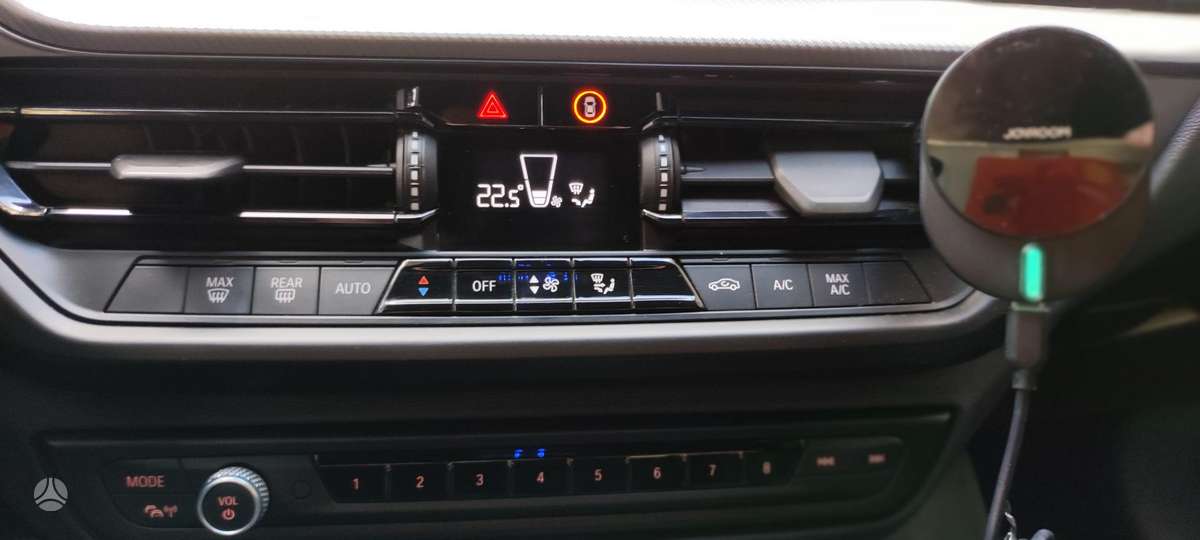 BMW 118, 2.0 l., Хэтчбек