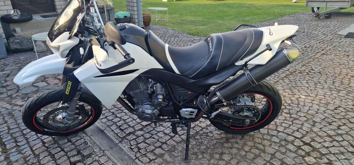 Yamaha XT (Tenere) 660cc, supermoto