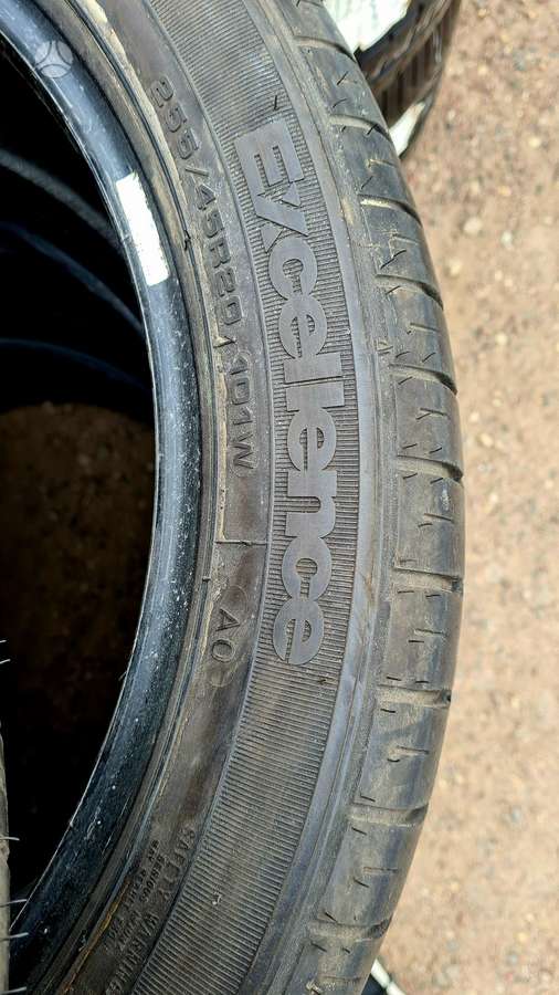 Goodyear Excellence, летние 255/45 R20