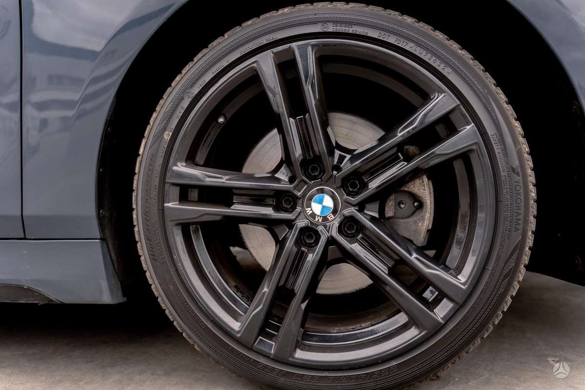 BMW 118, 2.0 l., hatchback