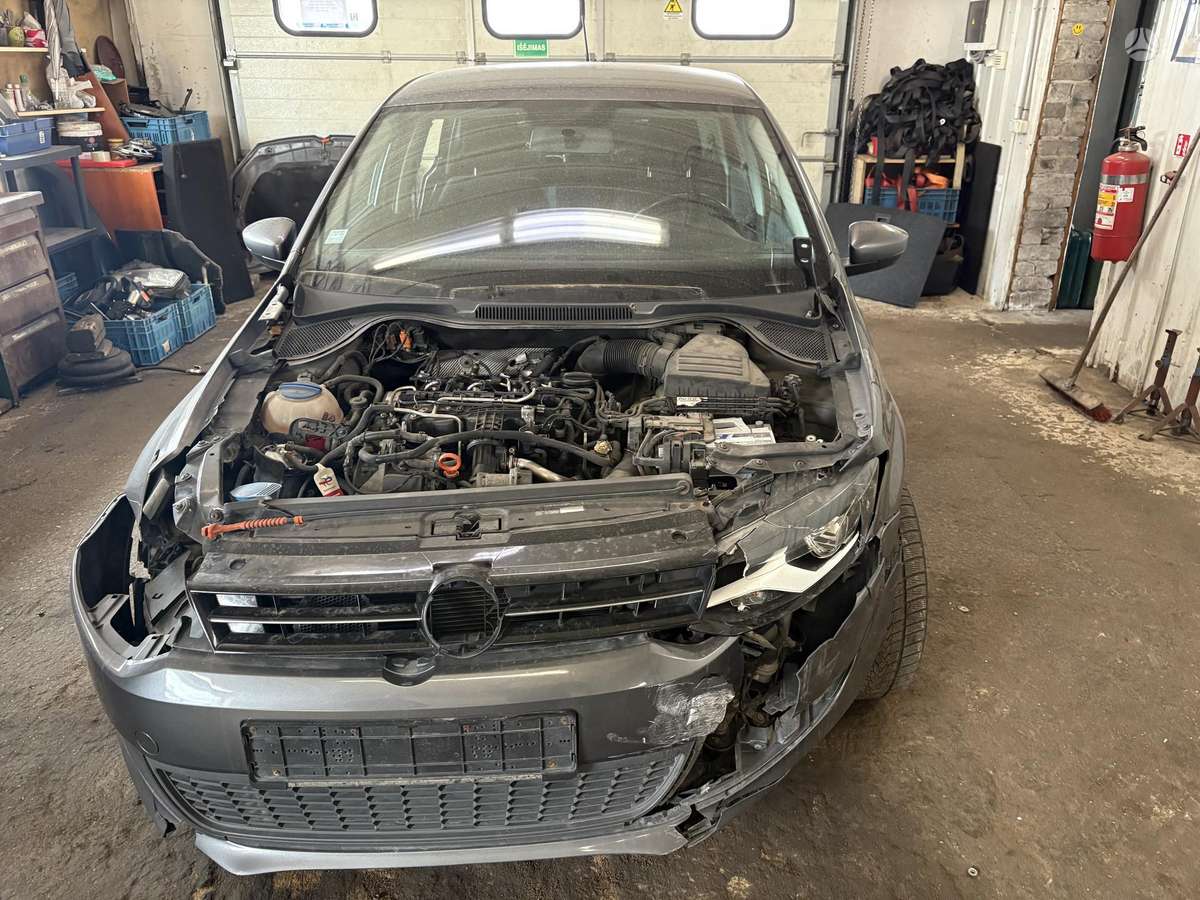 Volkswagen Polo 37068366700