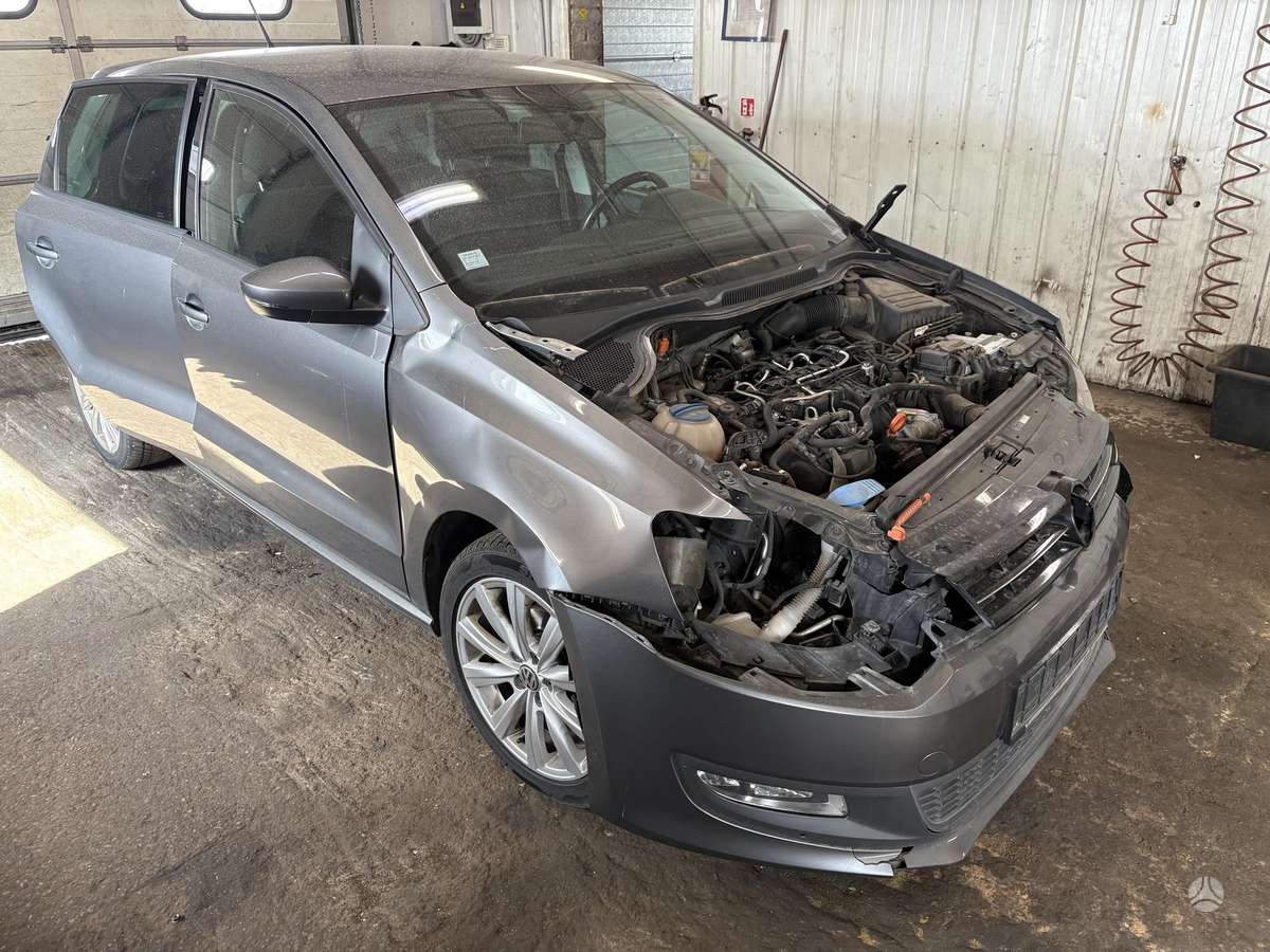 Volkswagen Polo 37068366700
