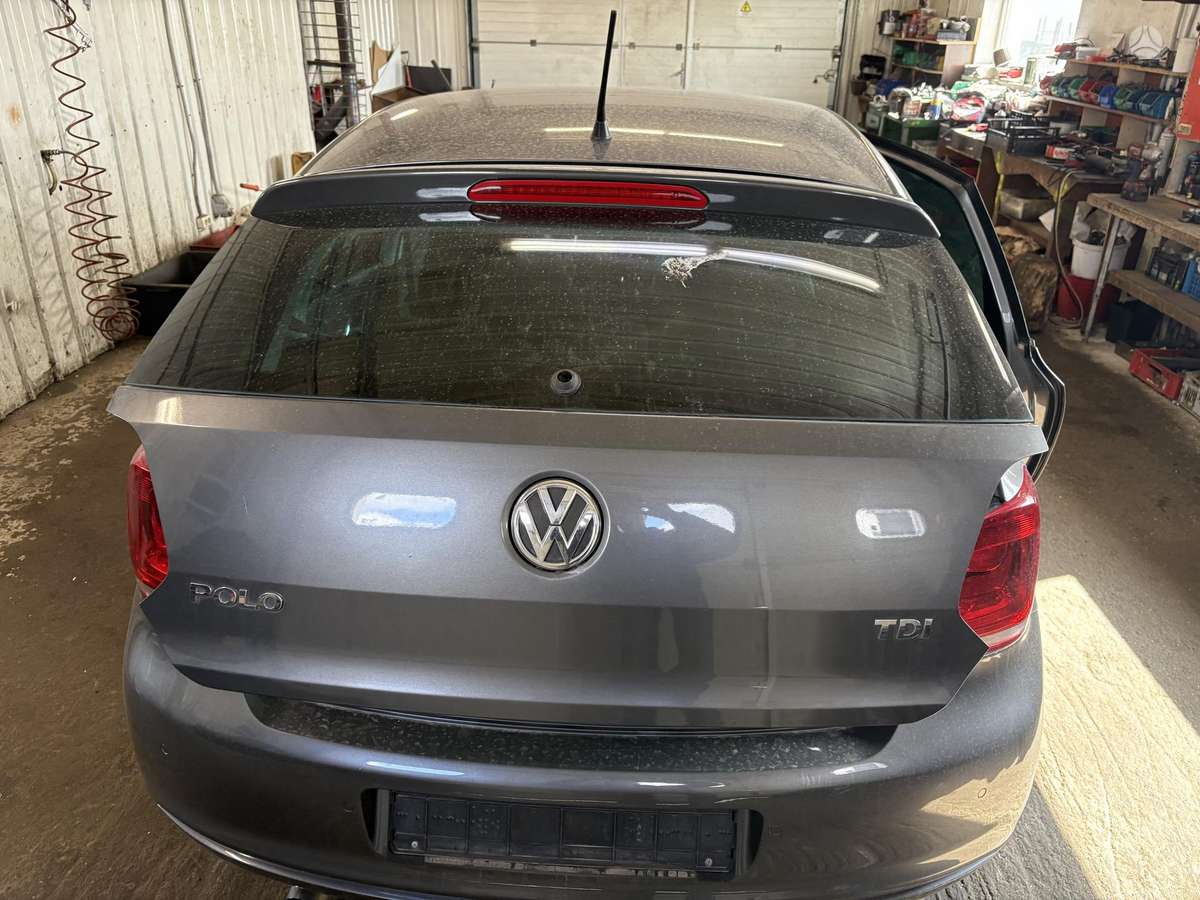 Volkswagen Polo 37068366700