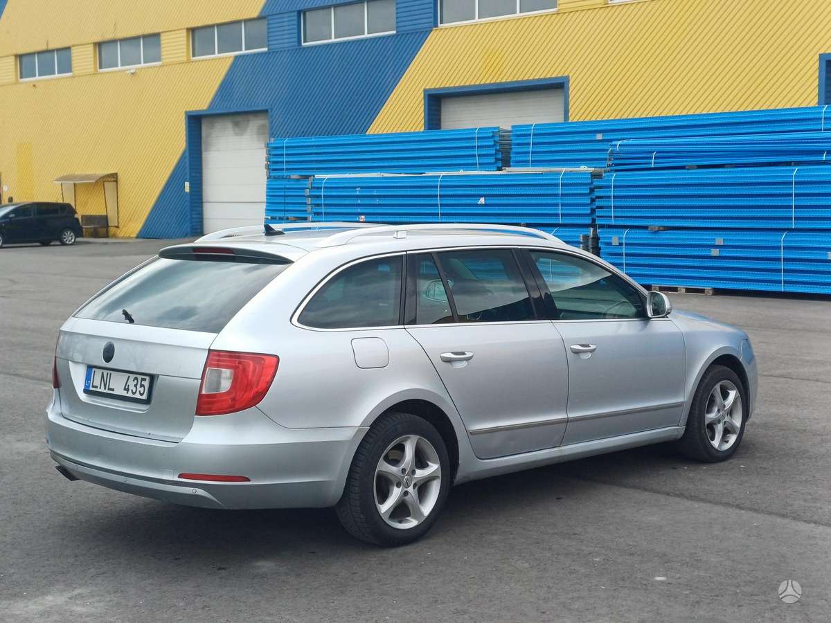 Skoda Superb, 2.0 l., Универсал