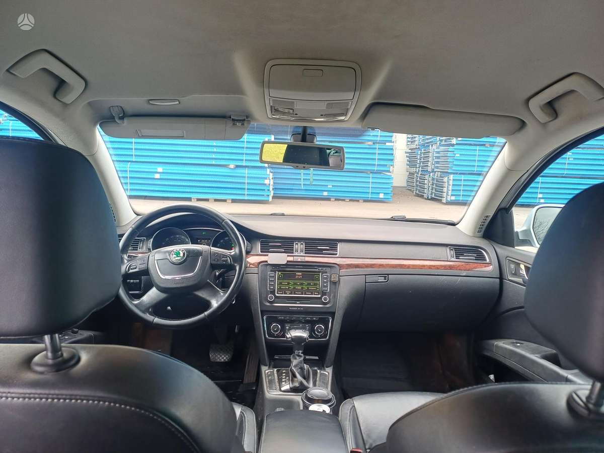 Skoda Superb, 2.0 l., Универсал
