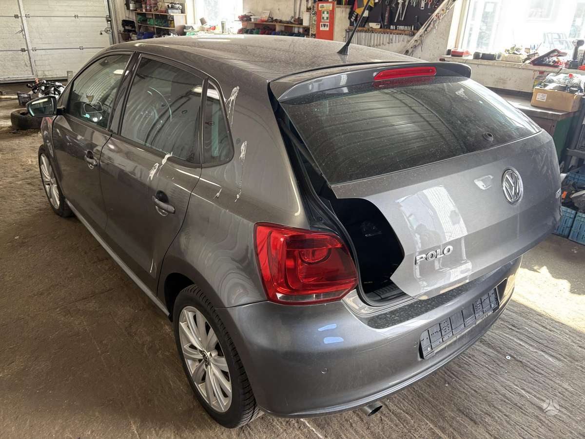 Volkswagen Polo 37068366700