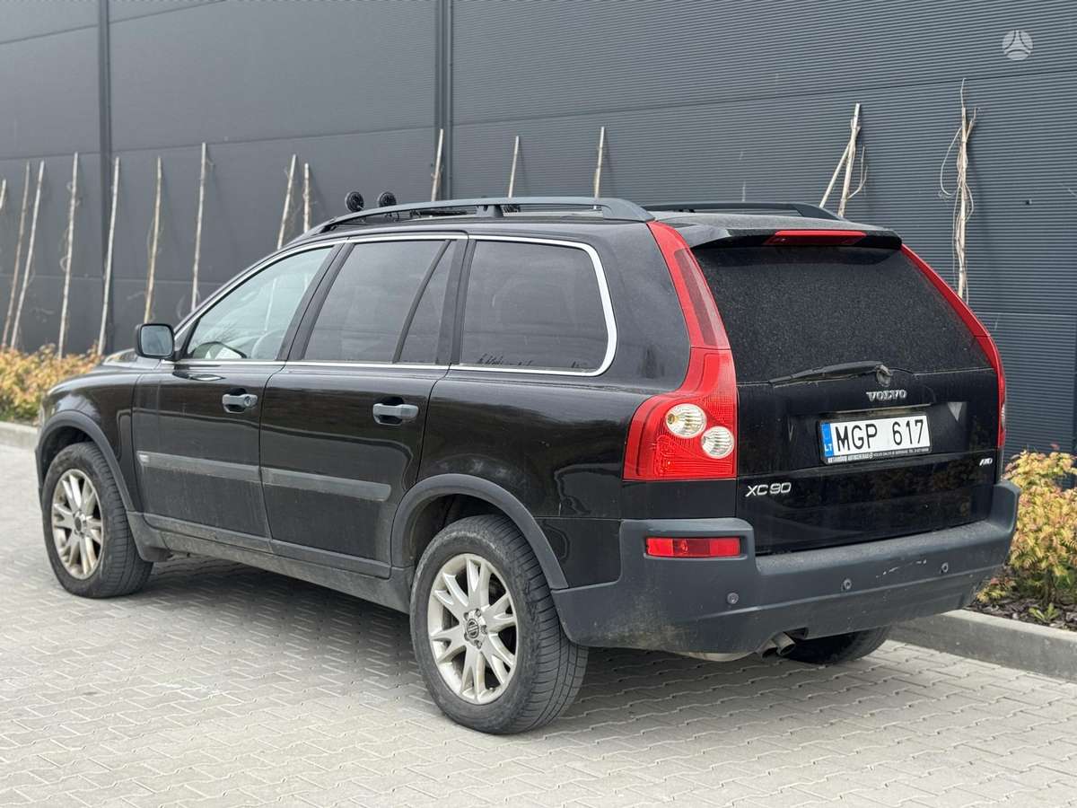 Volvo XC90 - 3