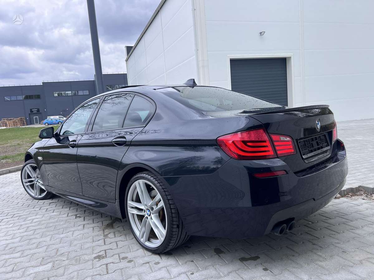 BMW 525, 2.0 l., Седан