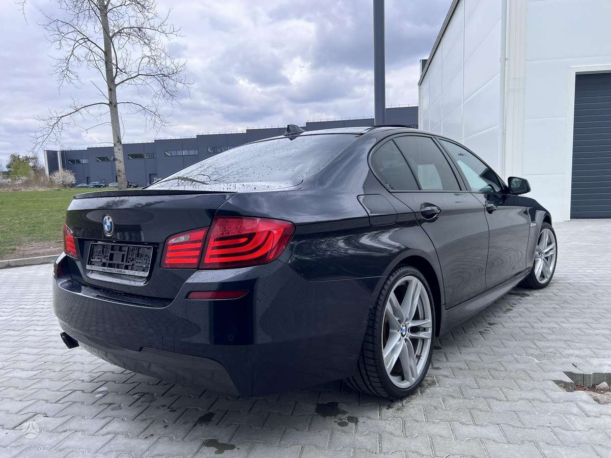 BMW 525, 2.0 l., Седан