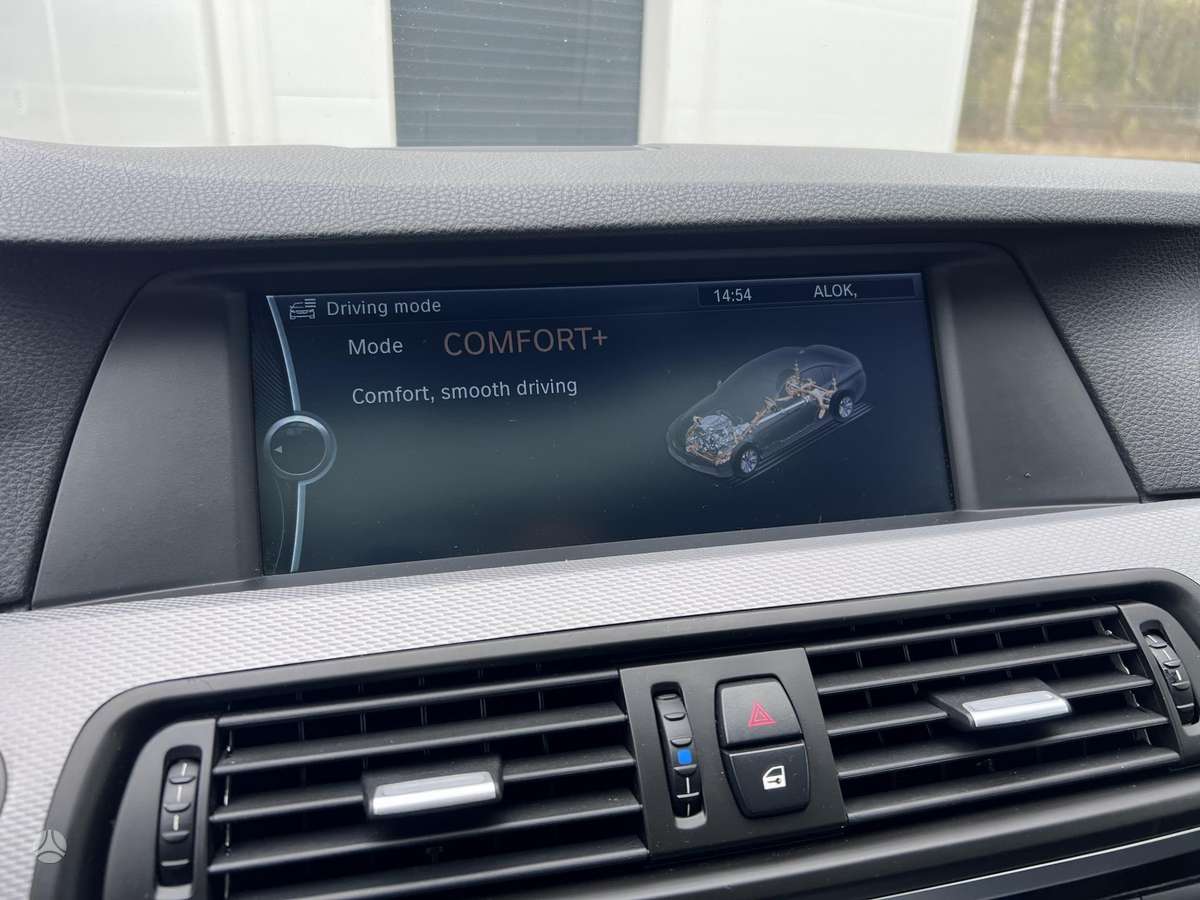 BMW 525, 2.0 l., Седан
