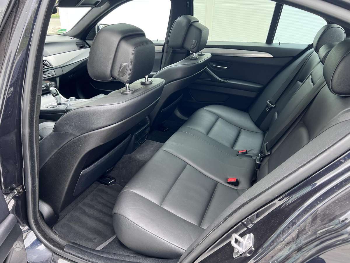 BMW 525, 2.0 l., Седан
