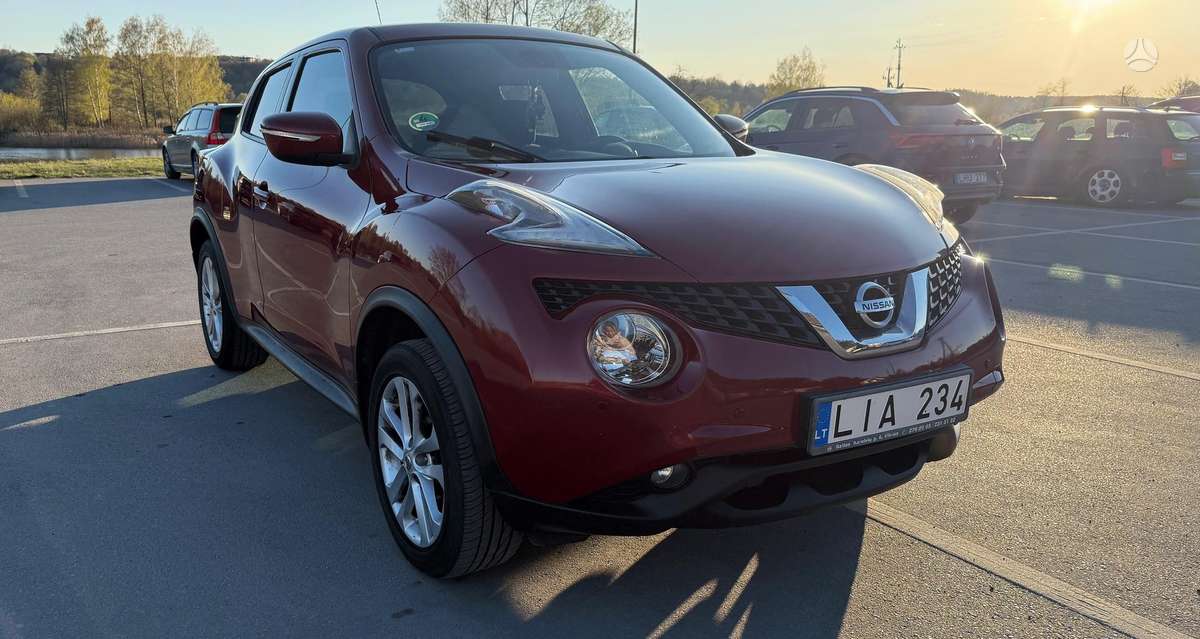 Nissan Juke, 1.6 l., hatchback