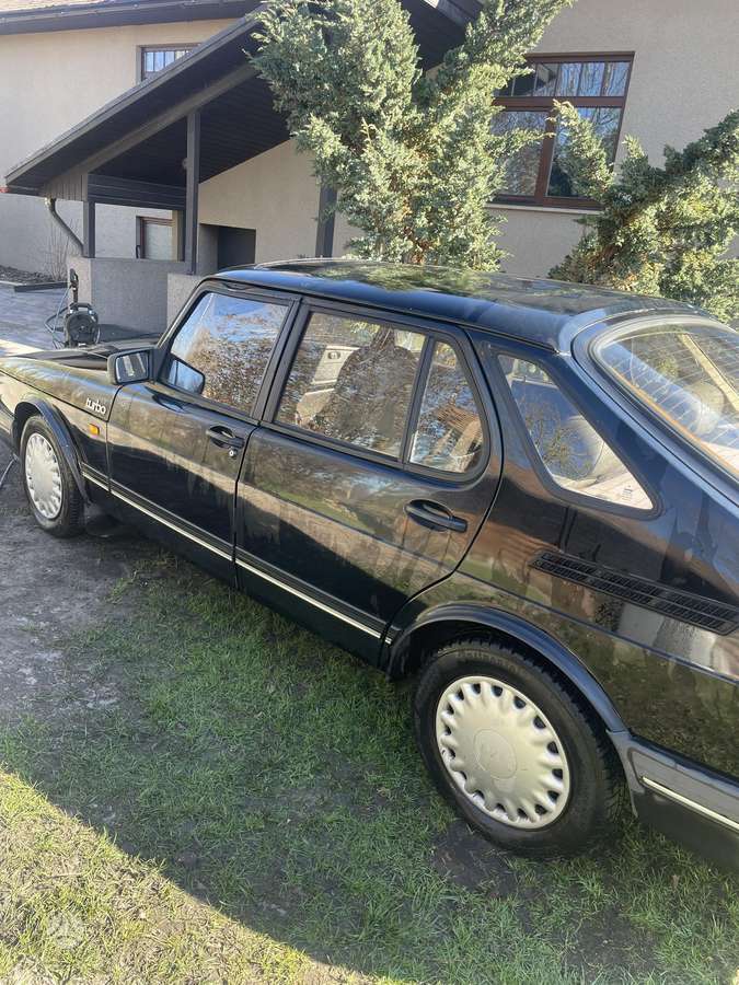 Saab 900, hečbekas