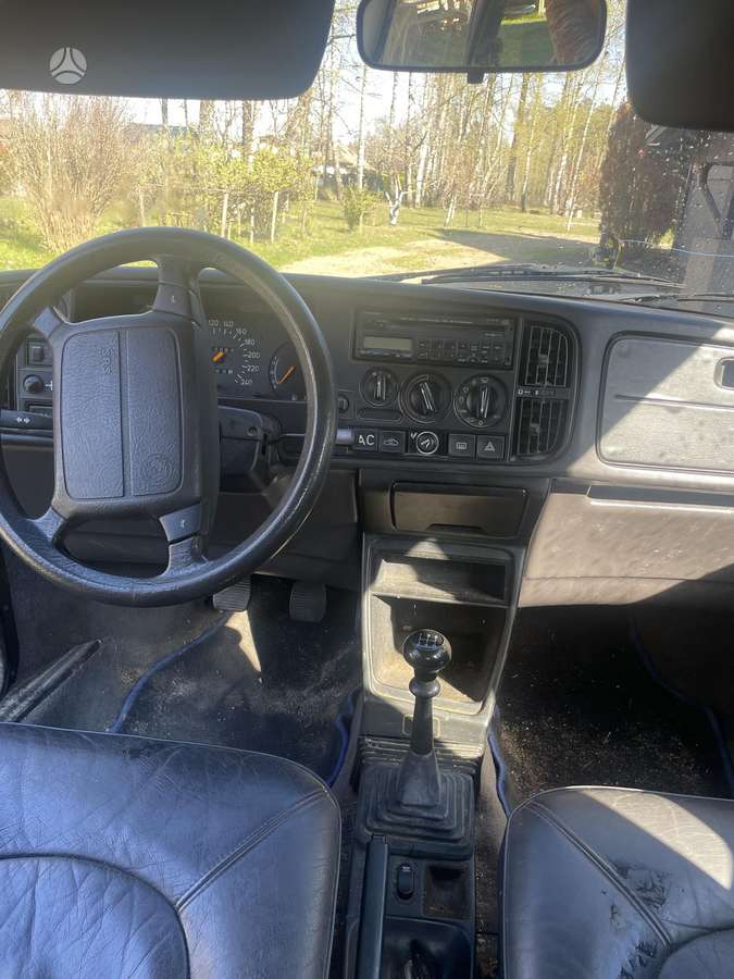 Saab 900, Хэтчбек