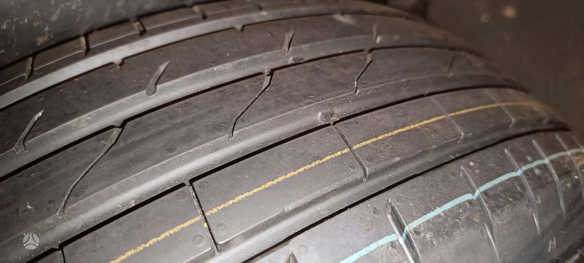 Hankook VENTUS S1 EVO 3, summer 205/65 R17
