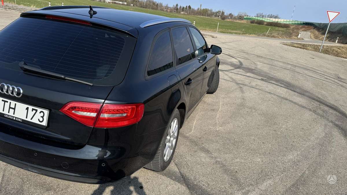 Audi A4, 2.0 l., Универсал