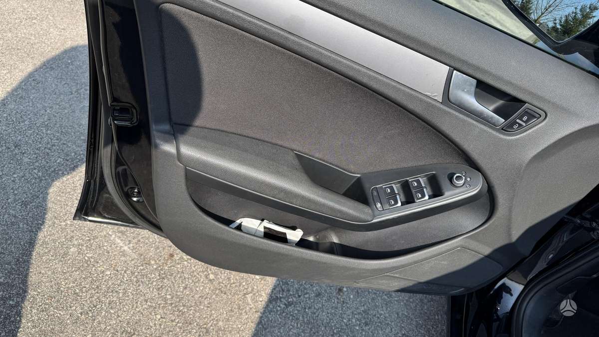 Audi A4, 2.0 l., Универсал