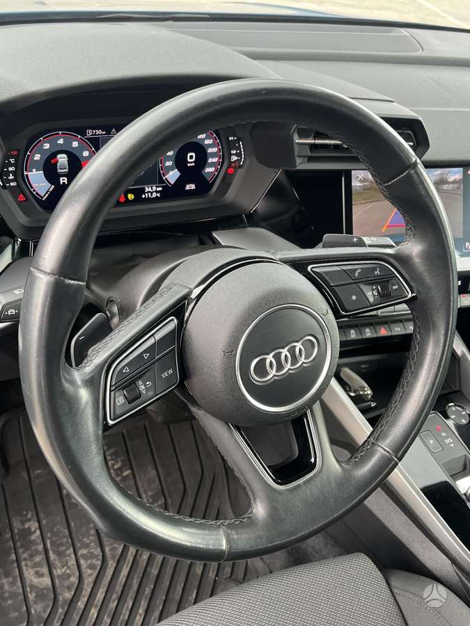 Audi A3, 1.0 l., Седан