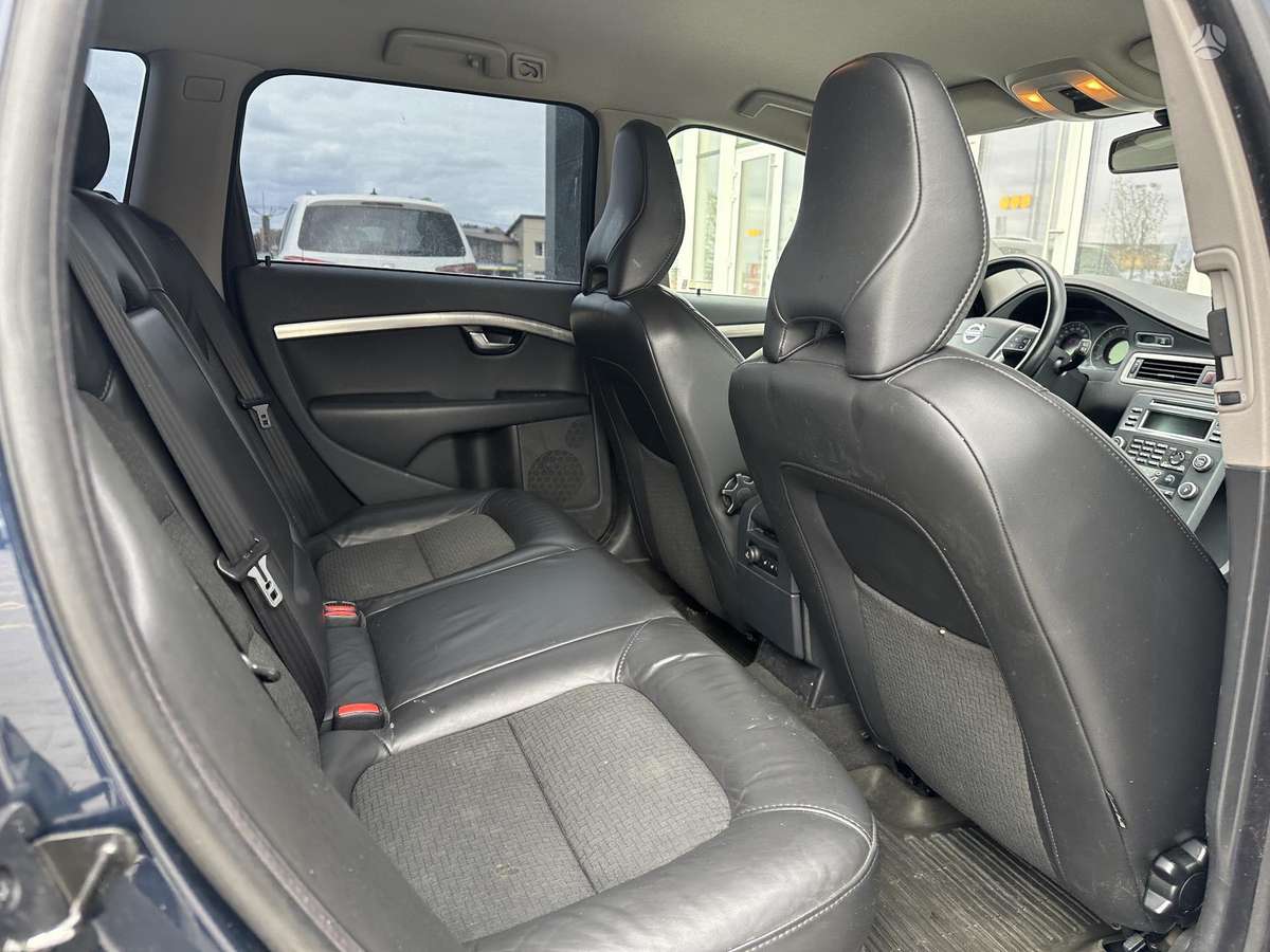 Volvo V70, 2.4 l., wagon
