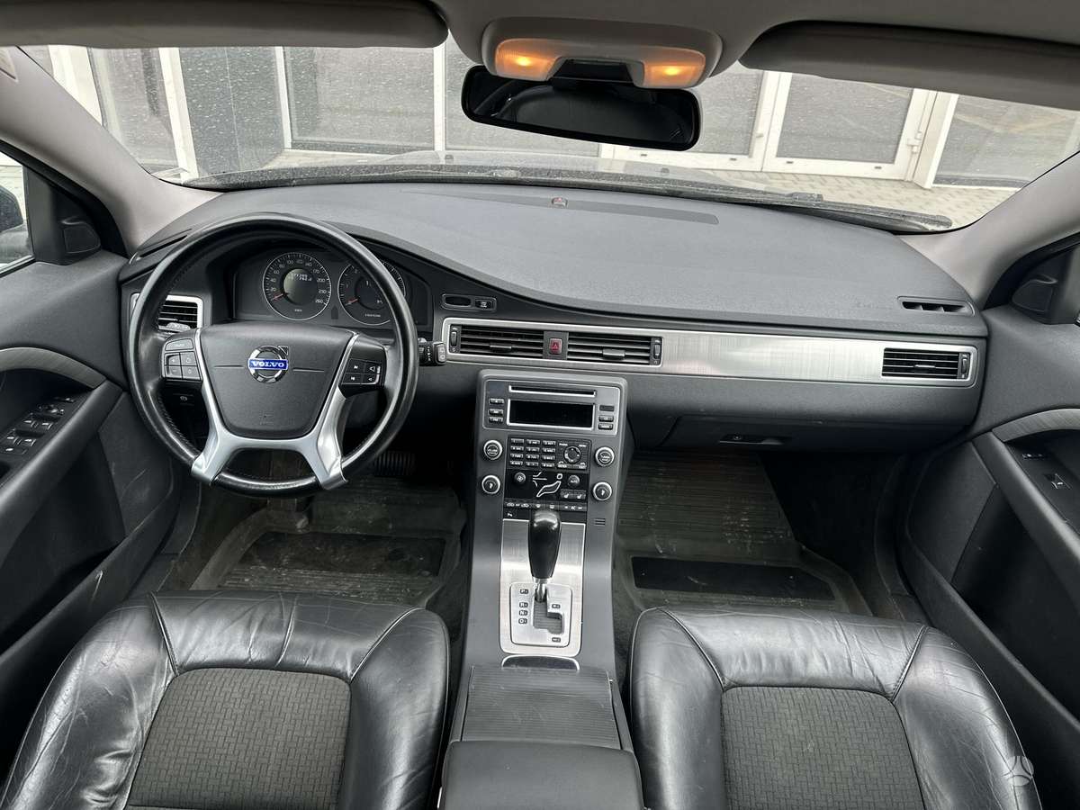 Volvo V70, 2.4 l., wagon