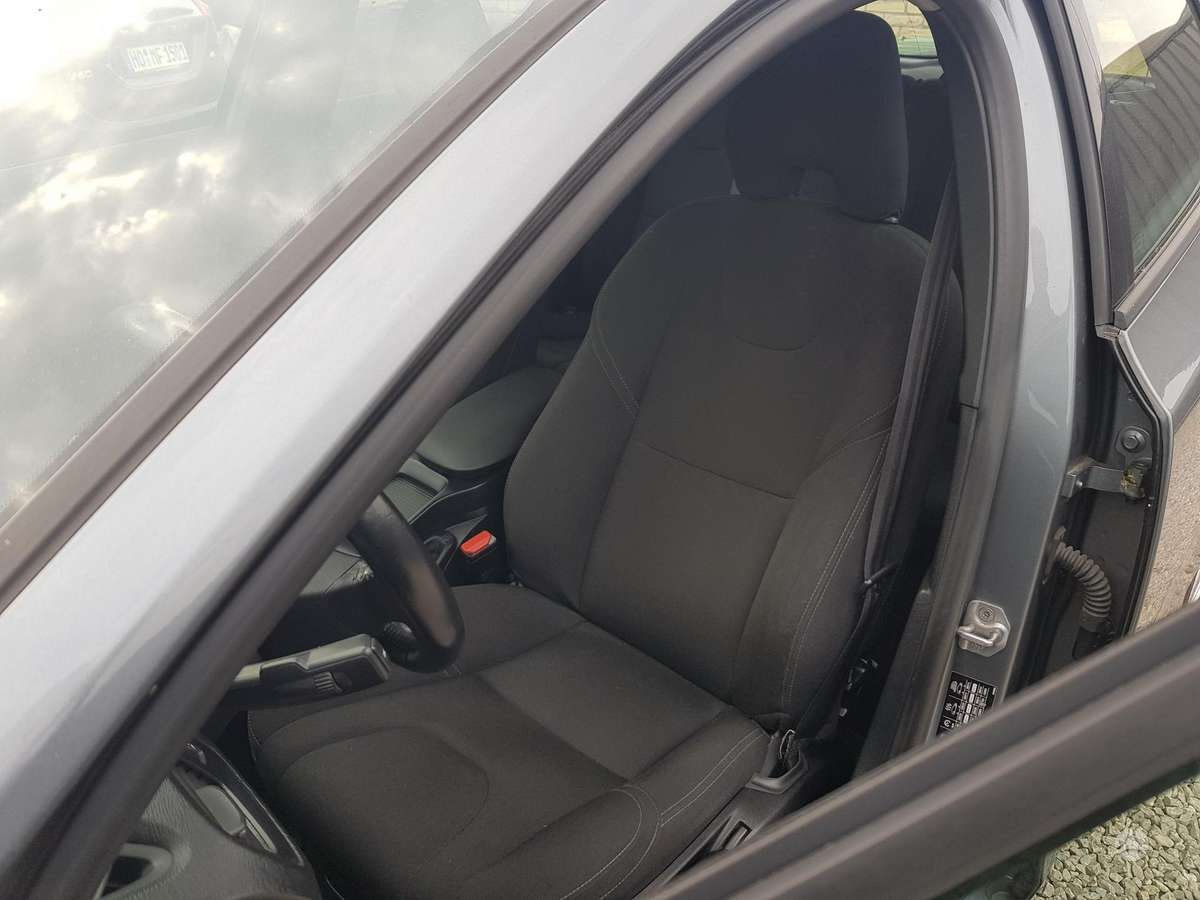 Volvo V40, 2.0 l., Хэтчбек