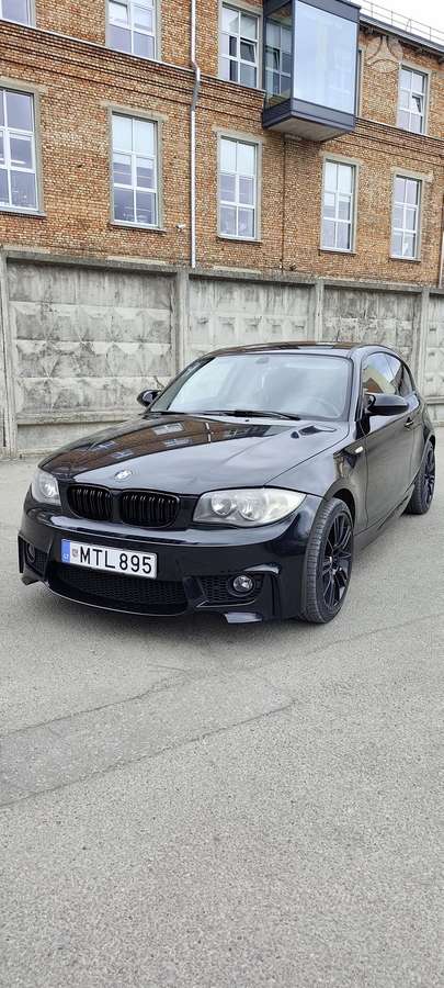 BMW 118, 2.0 l., hatchback
