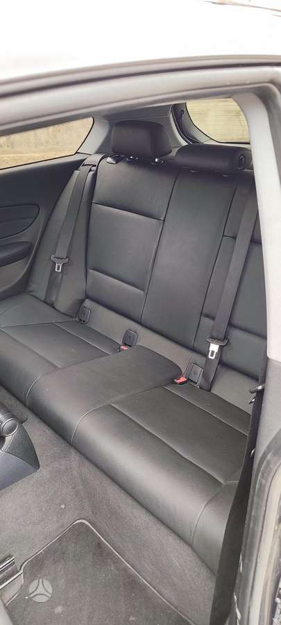 BMW 118, 2.0 l., hatchback