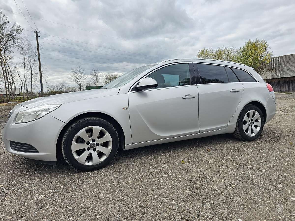 Opel Insignia, 2.0 l., Универсал