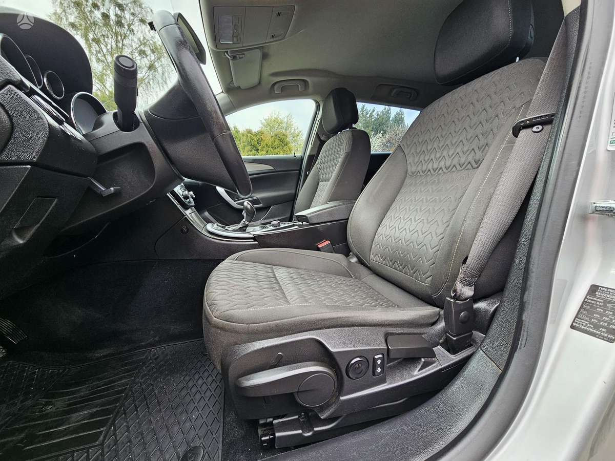 Opel Insignia, 2.0 l., Универсал