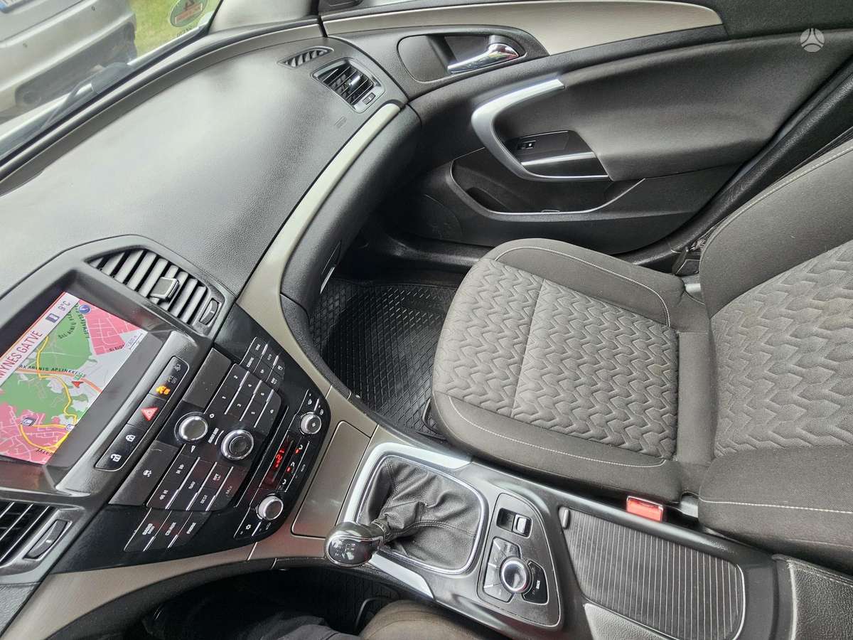 Opel Insignia, 2.0 l., Универсал