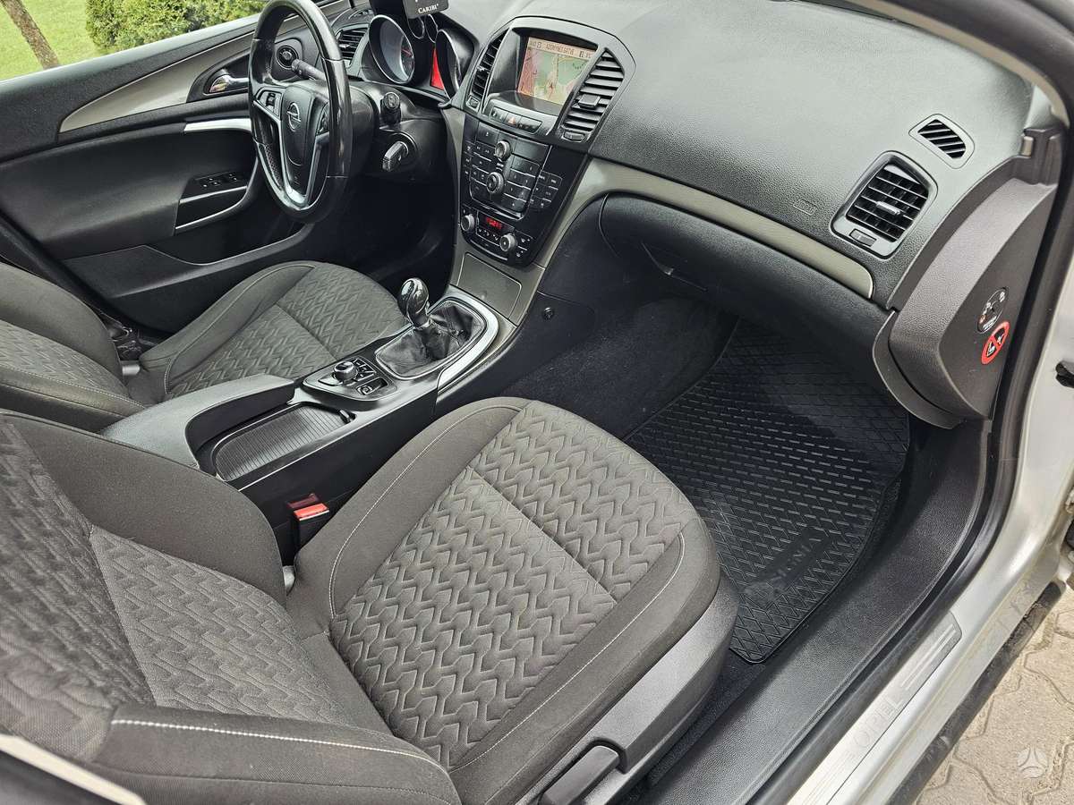 Opel Insignia, 2.0 l., Универсал