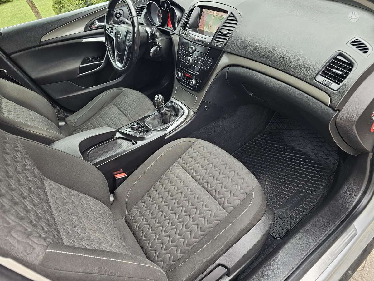 Opel Insignia, 2.0 l., Универсал