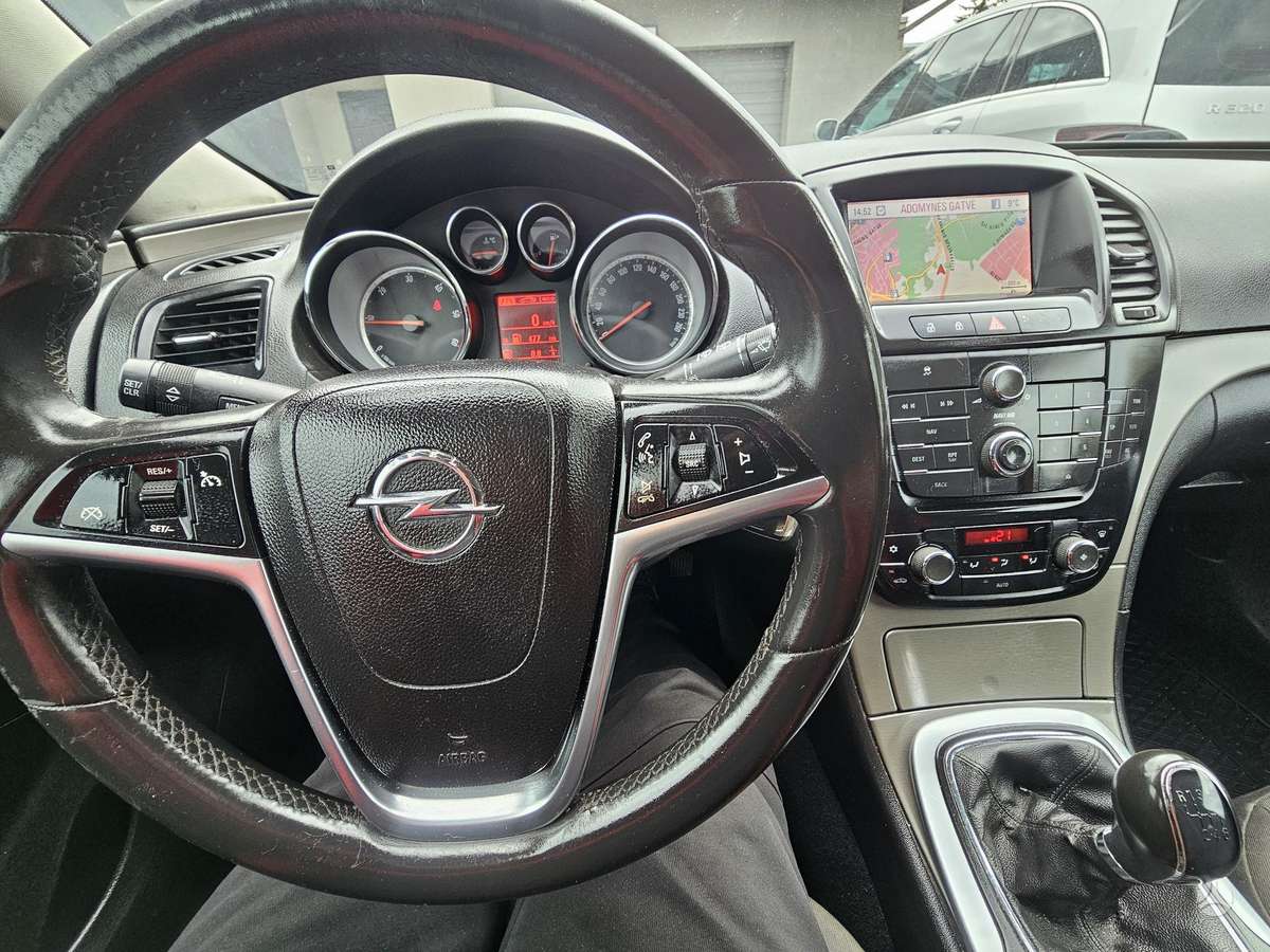 Opel Insignia, 2.0 l., Универсал