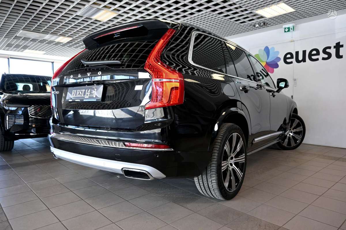Volvo XC90 - 2