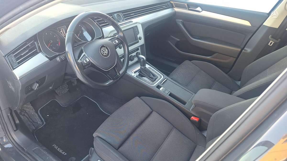 Volkswagen Passat, 1.4 l., Универсал