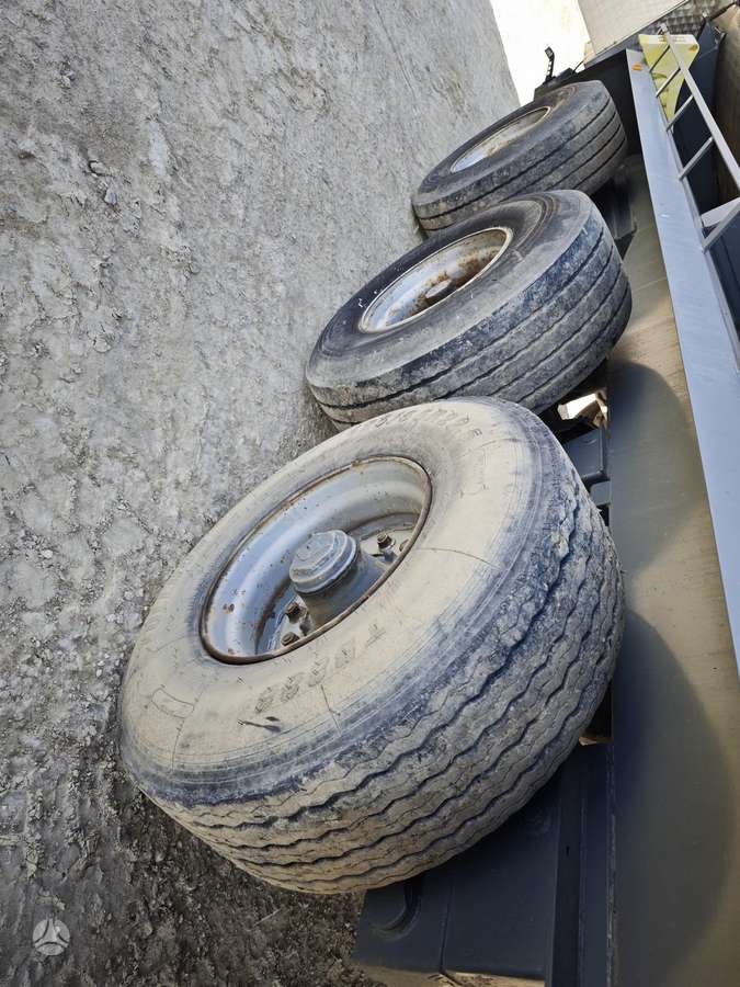 Laumetris 24 kūb., trailers, semitrailers