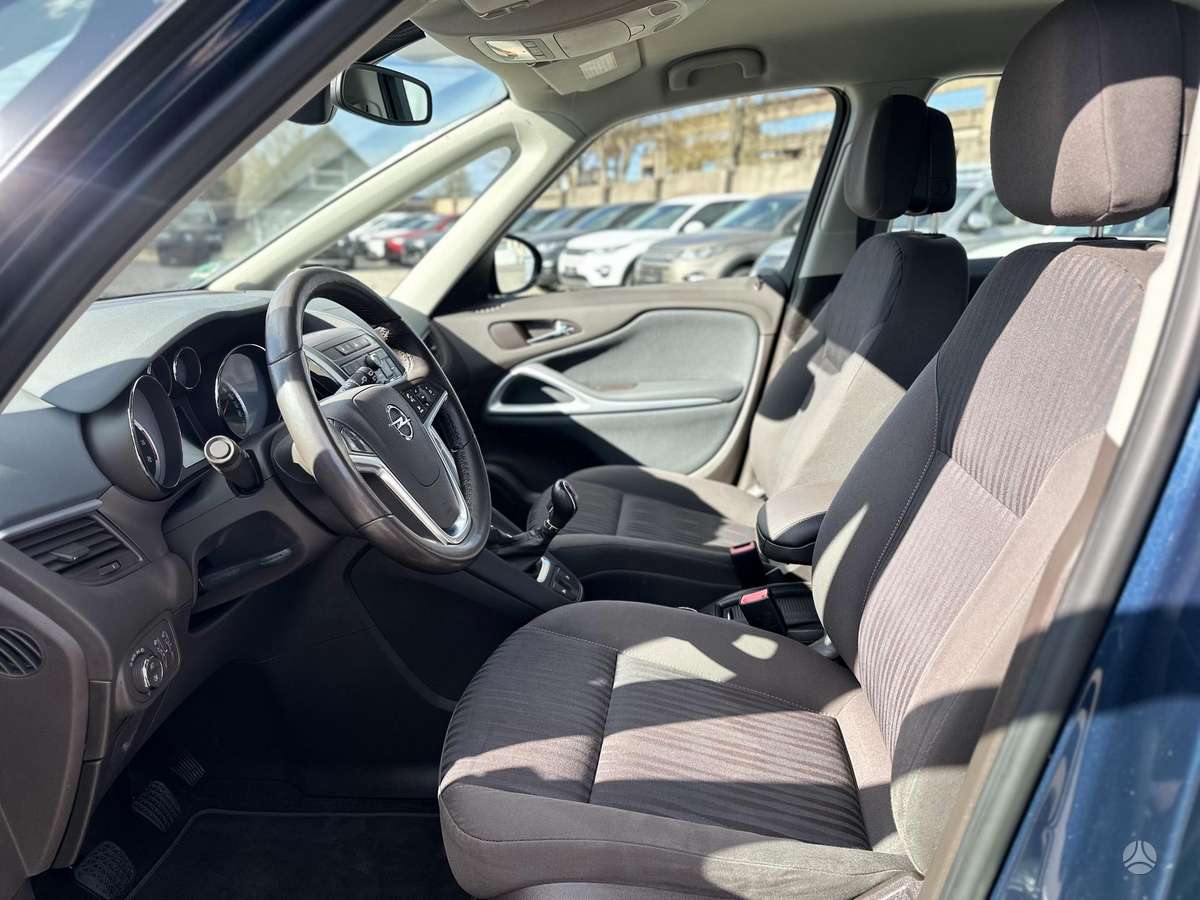 Opel Zafira Tourer, 1.4 l., mpv / minivan