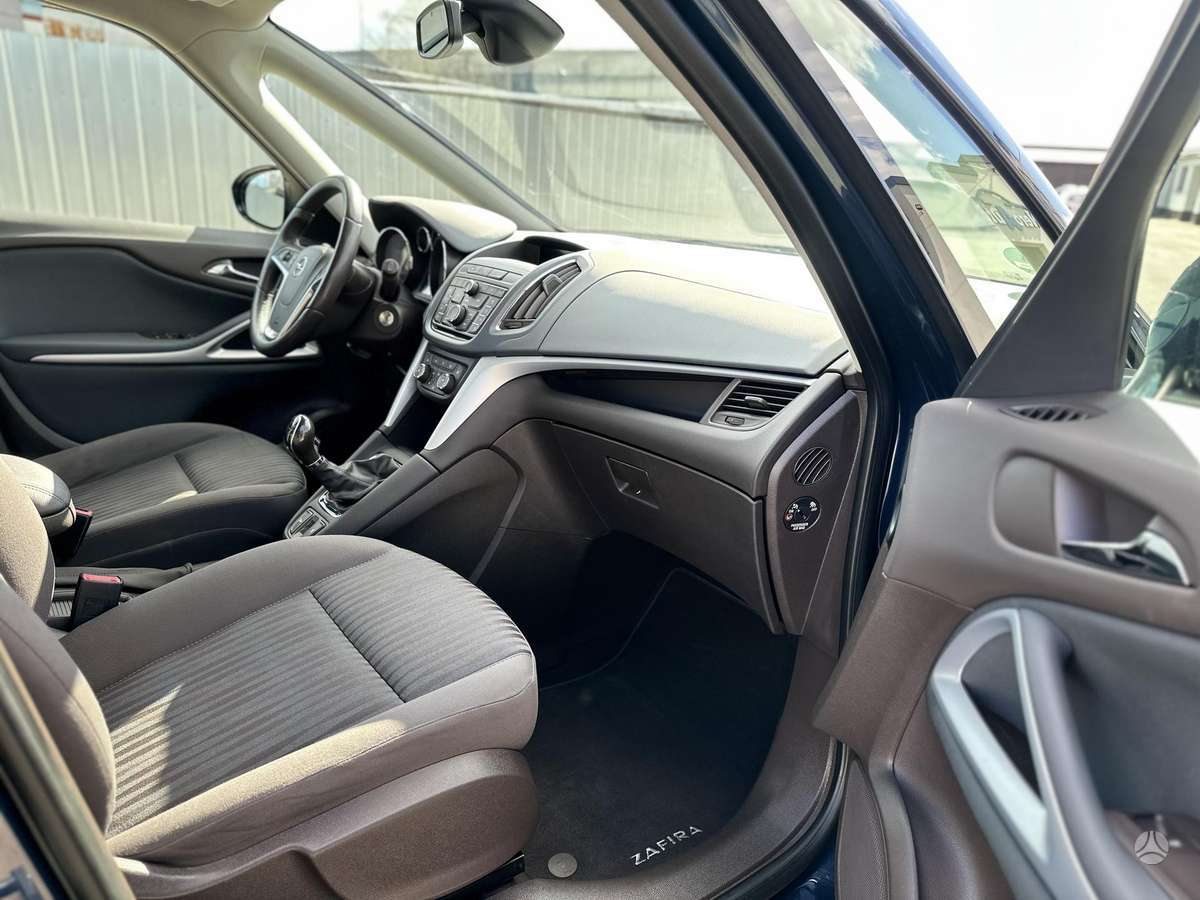 Opel Zafira Tourer, 1.4 l., mpv / minivan