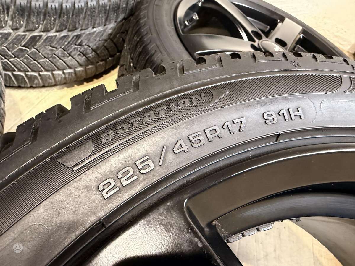 Brock Su padangomis, light alloy, R17
