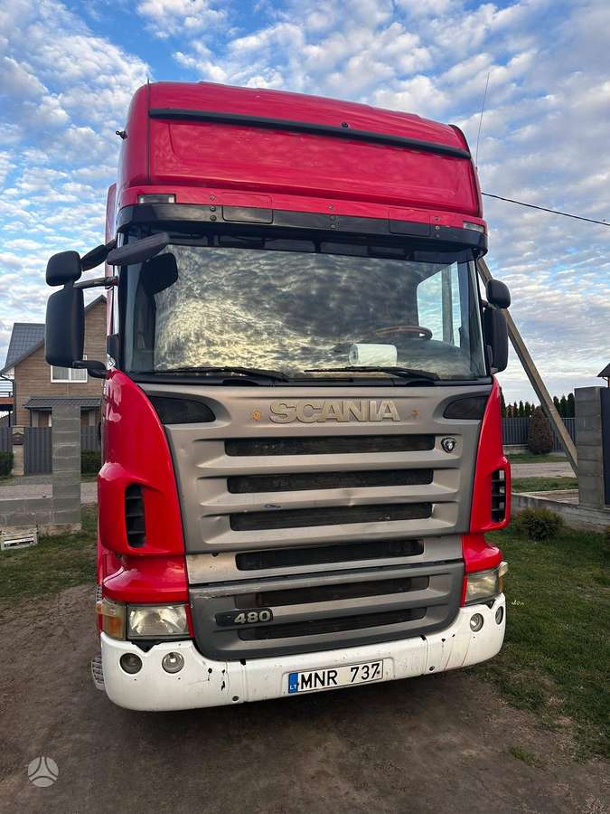 Scania 400, 2 miegamosios vietos