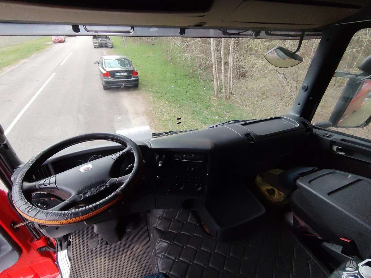 Scania 400, double sleeper
