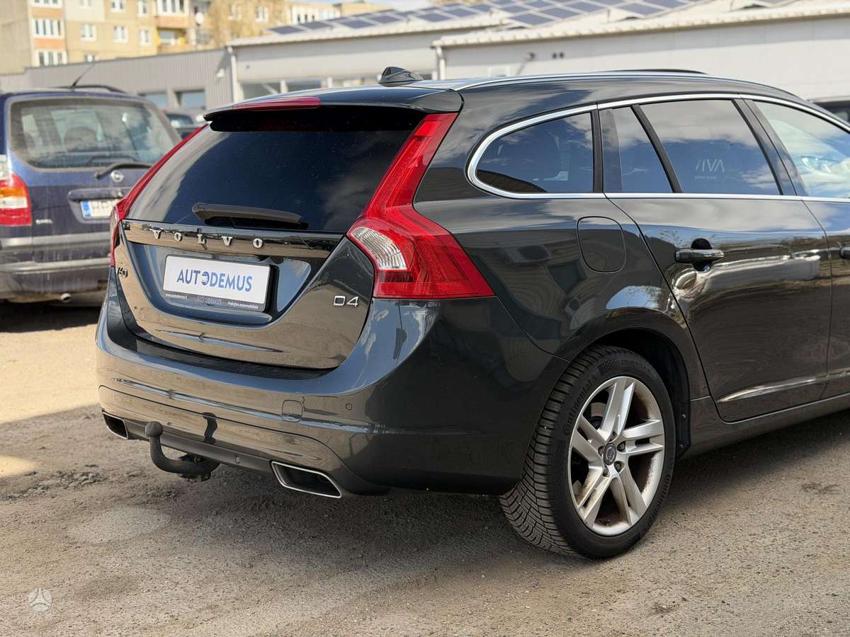 Volvo V60, 2.0 l., Универсал