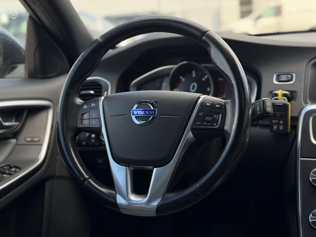 Volvo V60, 2.0 l., Универсал