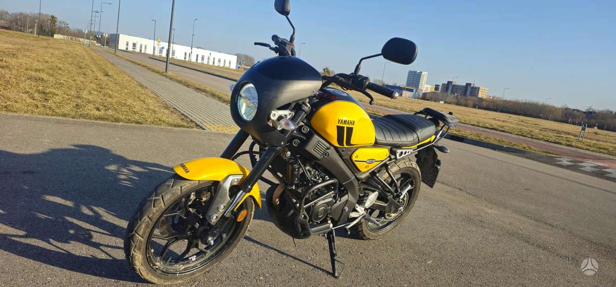 Yamaha XSR 125cc, street / classic