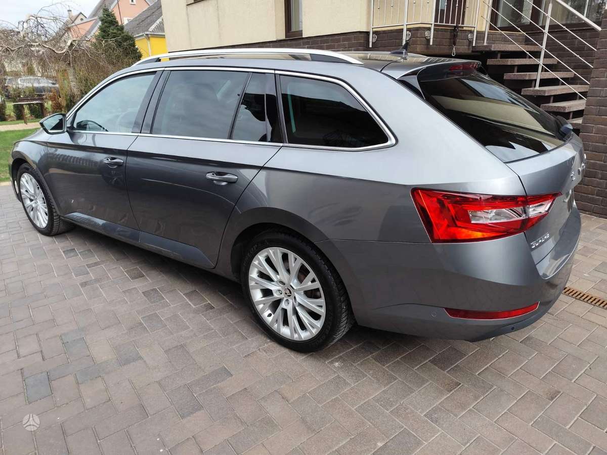 Skoda Superb, 1.5 l., Универсал