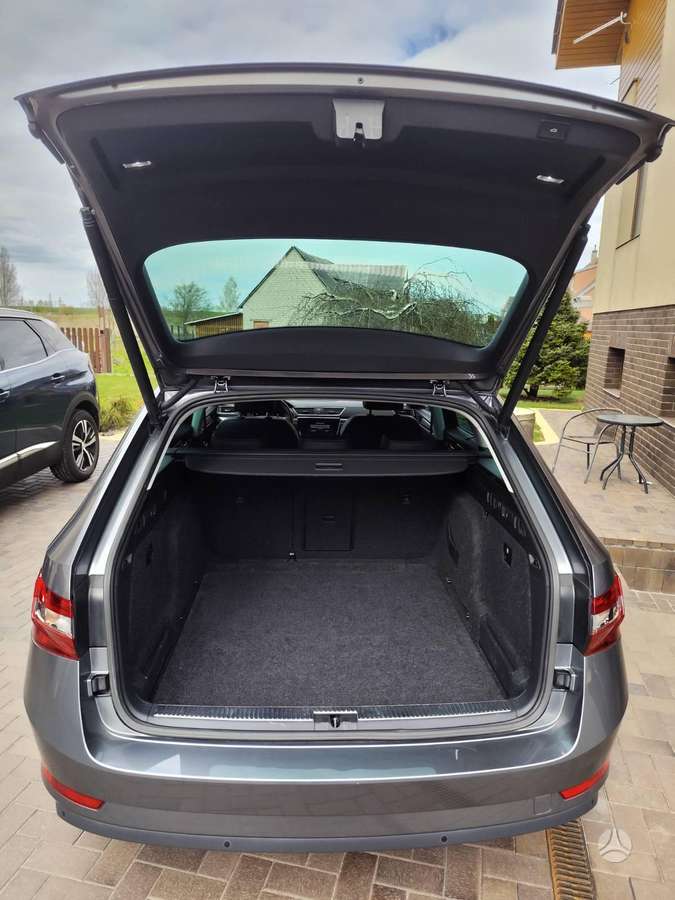 Skoda Superb, 1.5 l., Универсал