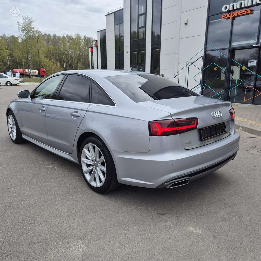 Audi A6, 2.0 l., Седан