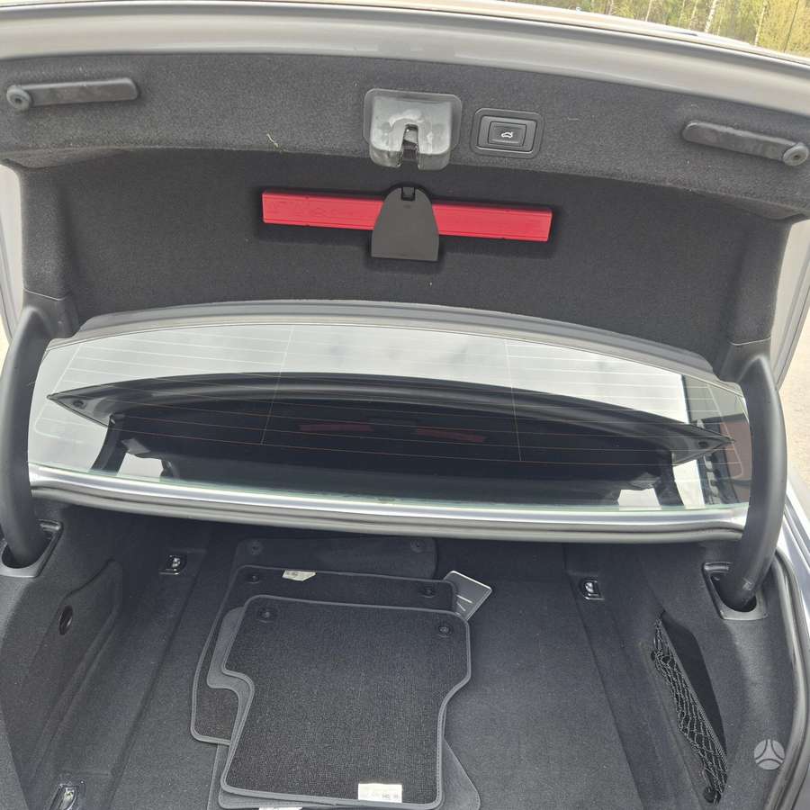 Audi A6, 2.0 l., Седан