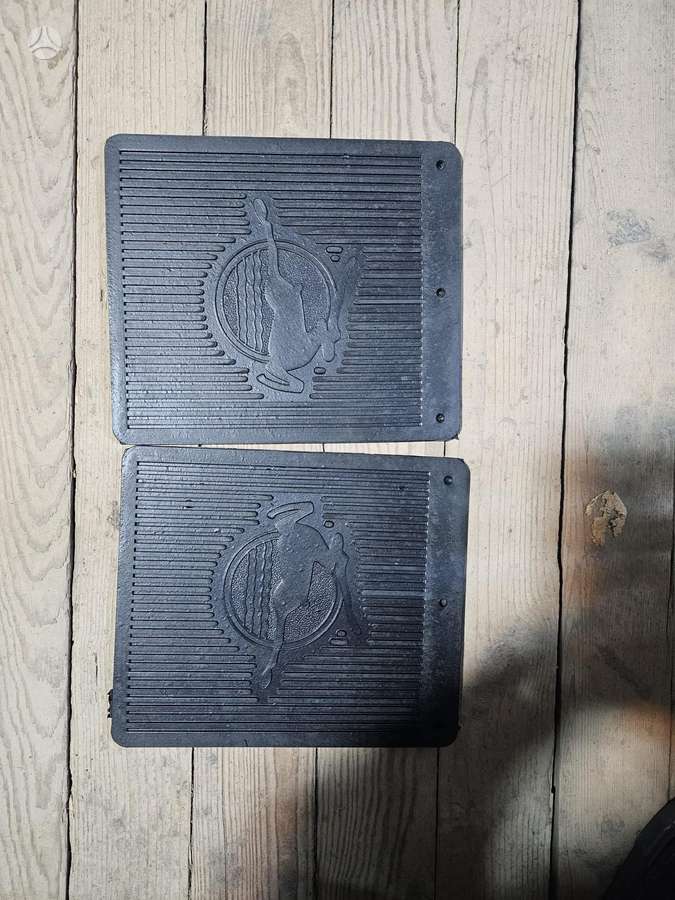 GAZ 21 salono detalės